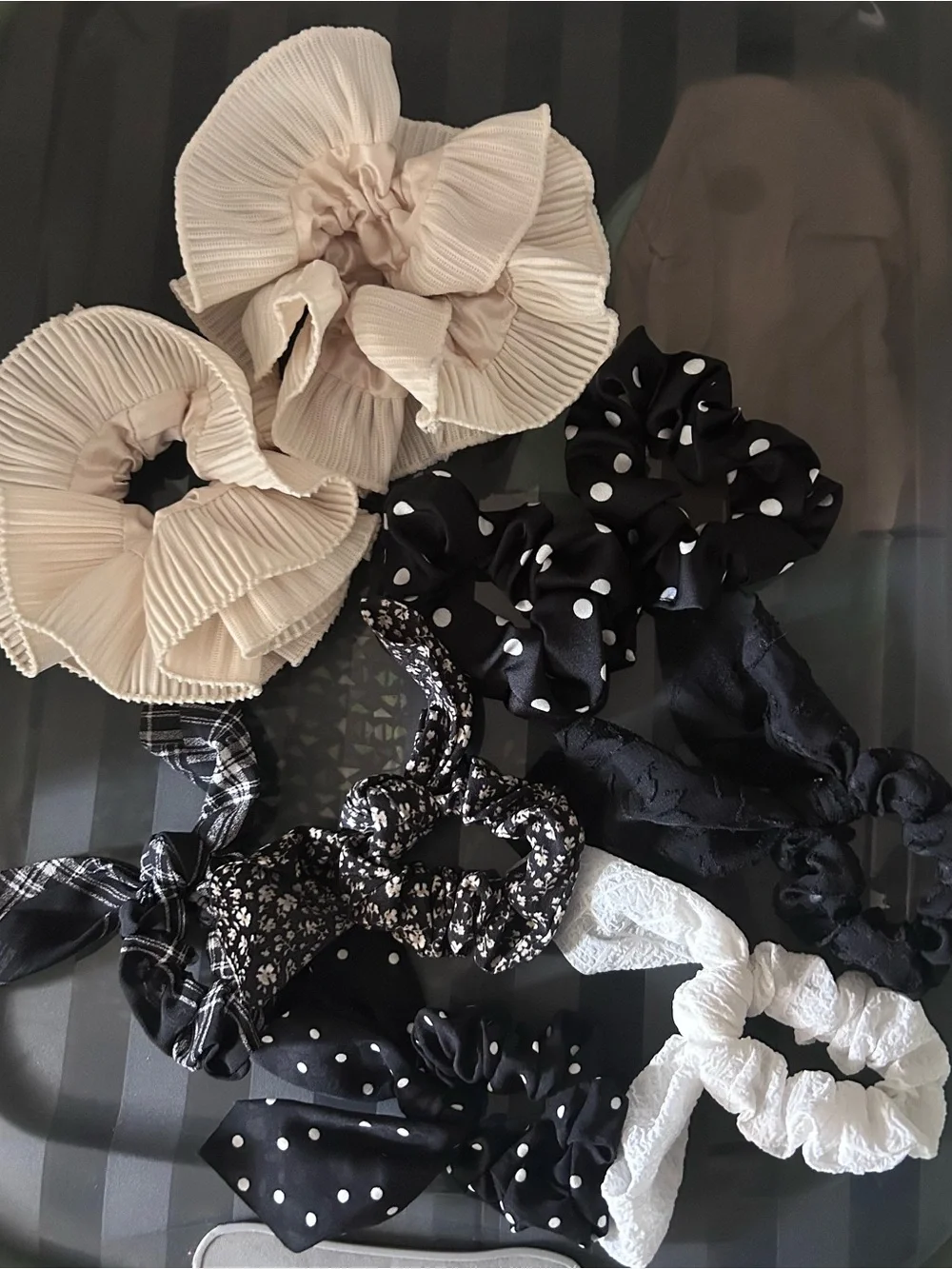 Neutral Cream & Black Mixed Scrunchie Set - Versatile Hair Accessories